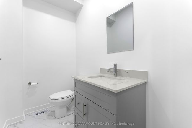 12 Hefferon Crt, House other with 6 bedrooms, 5 bathrooms and 4 parking in Brampton ON | Image 11