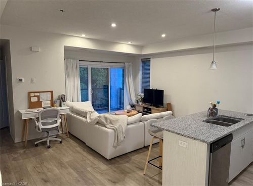 c036-25 Isherwood Ave, Cambridge, ON, N1R0E2 | Card Image