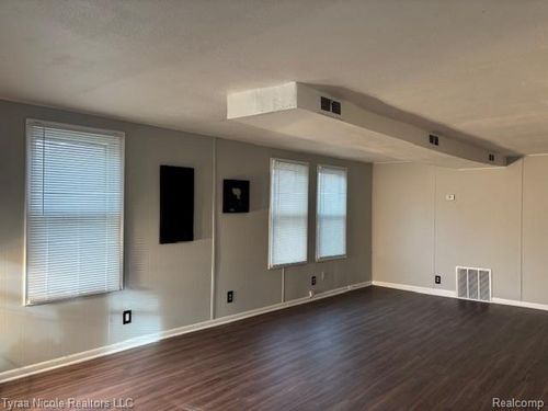 6357 Denton Rd, Van Buren Twp, MI, 48111-1014 | Card Image