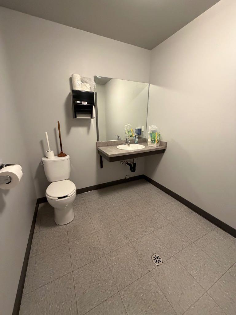 Commercial Sale in Lloydminster 3
