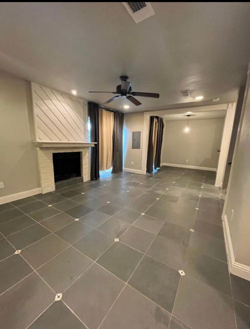 d-2331 N Davis Dr, Arlington, TX, 76012-4158 | Card Image
