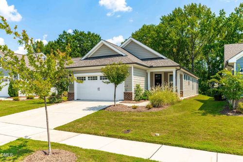 28 N Brookhollow Way, Clayton, NC, 27520-5740 | Card Image