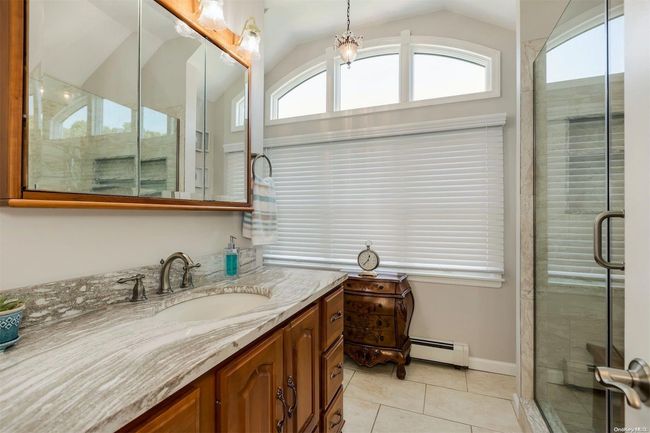 136 Mccarthy Ln, House other with 3 bedrooms, 2 bathrooms and null parking in Great River NY | Image 21