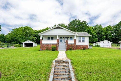 3313 Harrison Pike, Chattanooga, TN, 37416-2821 | Card Image