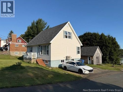 497 Cameron St, Dalhousie, NB, E8C1J5 | Card Image