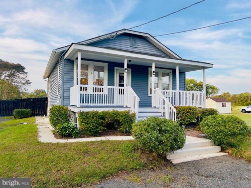 3020 E Oak Rd, VINELAND, NJ, 08361-2511 | Card Image