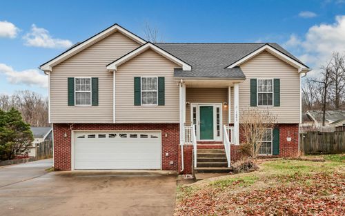 1663 Barrywood Cir E, Clarksville, TN, 37042-8543 | Card Image