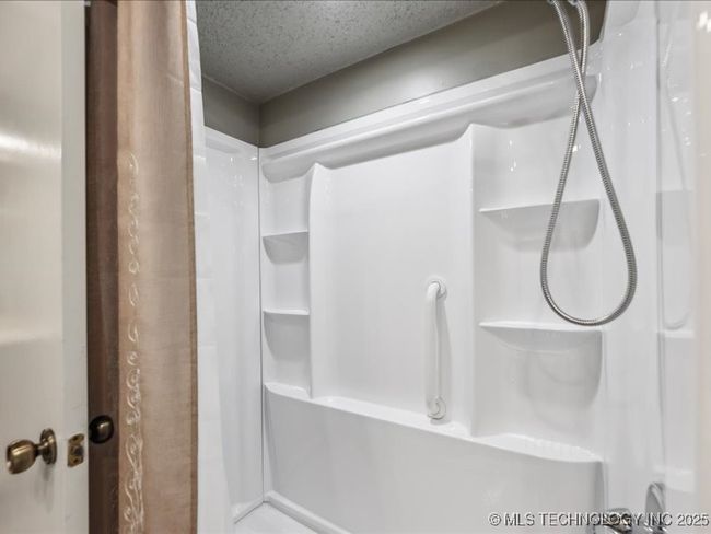 16 - 2832 84 Th St, Condo with 3 bedrooms, 2 bathrooms and null parking in Tulsa OK | Image 19