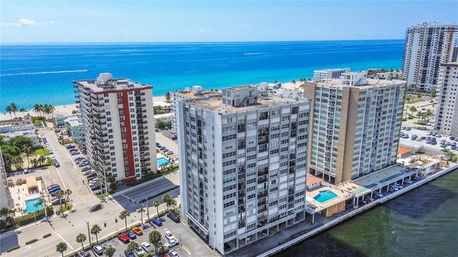 APT-908 - 1400 S Ocean Dr, Condo with 2 bedrooms, 2 bathrooms and null parking in Hollywood FL | Image 41