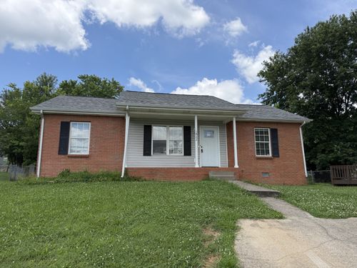 1862 Timberline Pl, Clarksville, TN, 37042-5274 | Card Image