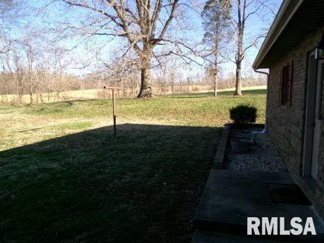 2225 Route 34, House other with 4 bedrooms, 2 bathrooms and null parking in Rosiclare IL | Image 81