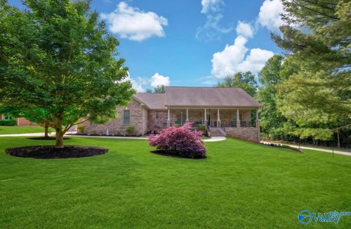254 Cedar Crest Drive, Huntsville, AL, 35806 | Card Image
