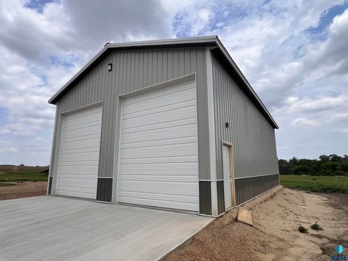 301 5th St, Garretson, SD, 57030 | Card Image