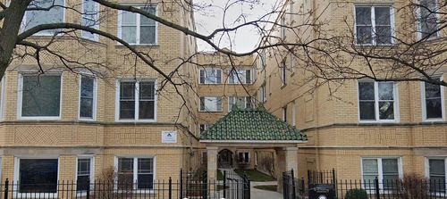 1-4964 N Spaulding Ave, Chicago, IL, 60625-5099 | Card Image
