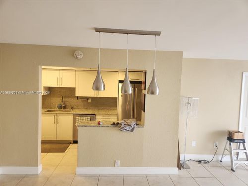 apt-602-18071 Biscayne Blvd, Aventura, FL, 33160-2511 | Card Image