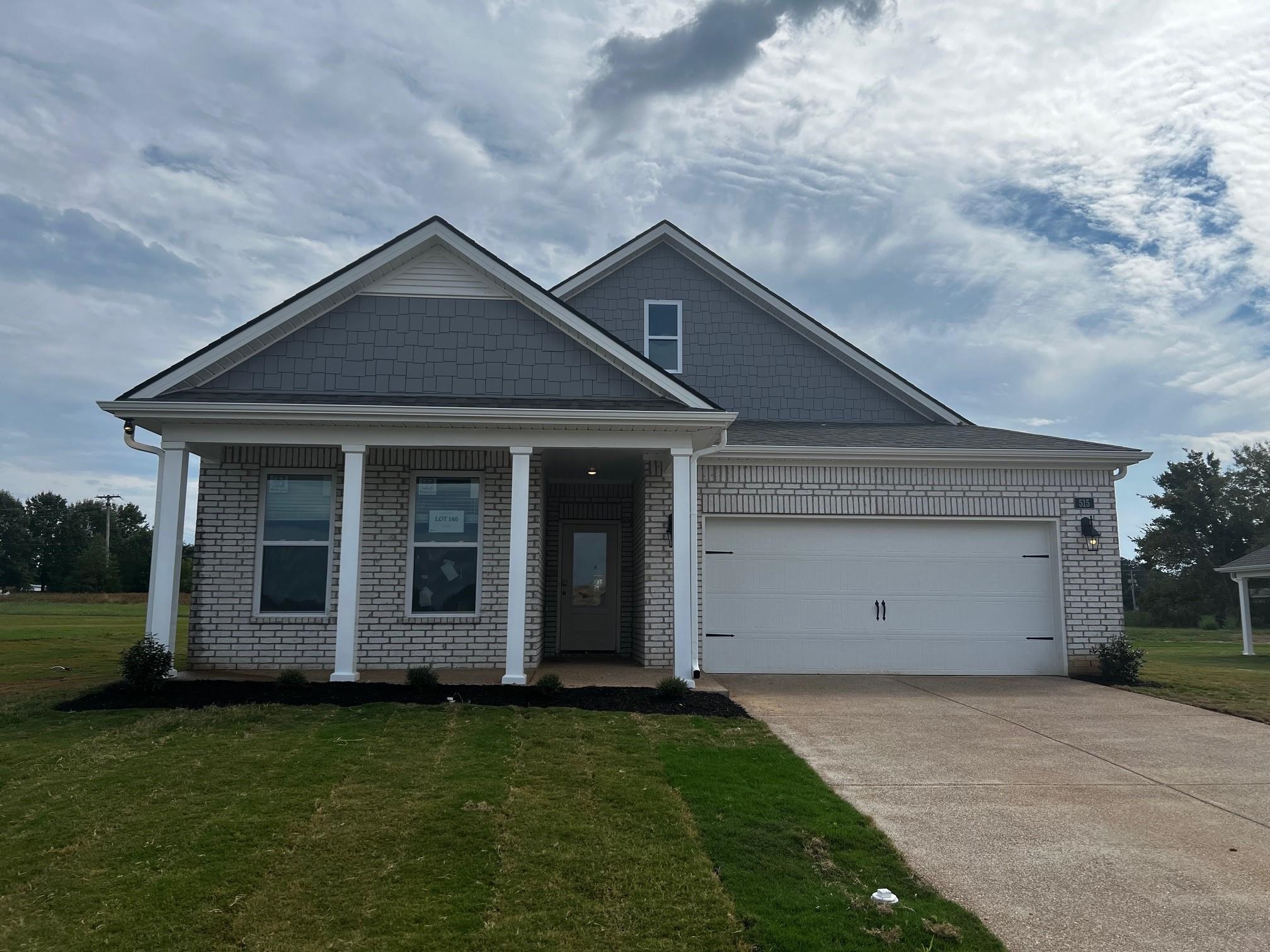 Azalea Dr, Somerville, TN 38068