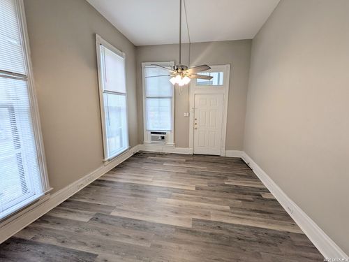 5-822 E Carson St, San Antonio, TX, 78208-1412 | Card Image