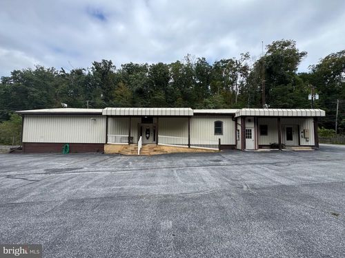 11800 N Main Extension Street, GLEN ROCK, PA, 17327 | Card Image