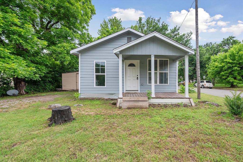 13th Ave, Corsicana, TX 75110