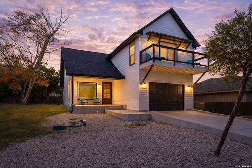 2061 Robin Hood Dr, Canyon Lake, TX, 78133-3629 | Card Image