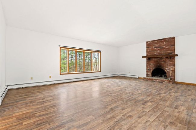 207 Hayden Rd, House other with 4 bedrooms, 4 bathrooms and null parking in Hollis NH | Image 14