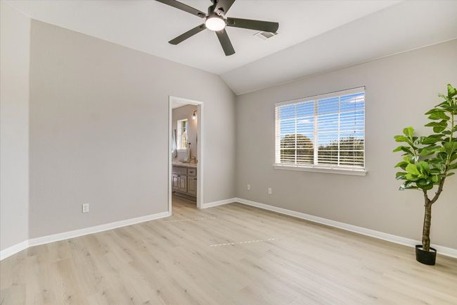 9201 Cessna Ln, House other with 5 bedrooms, 4 bathrooms and 4 parking in Austin TX | Image 31