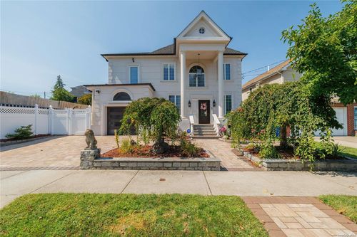 26-44 211th St, Bayside, NY, 11360-2521 | Card Image