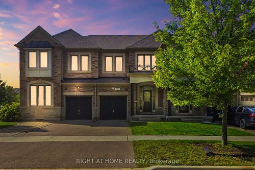 31 Lady Evelyn Cres, Brampton, ON, L6Y6C6 | Card Image