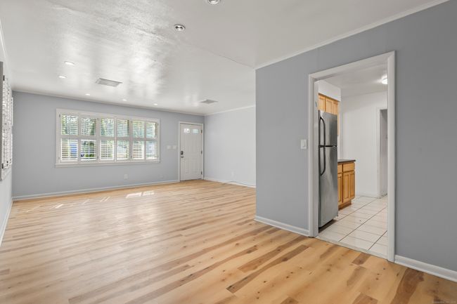 37 Tarinelli Cir, House other with 5 bedrooms, 1 bathrooms and 6 parking in Bridgeport CT | Image 8