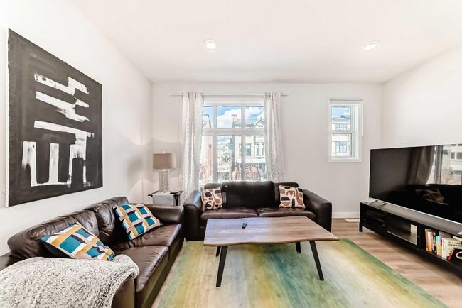 91 Spring Willow Close Sw, Townhouse with 3 bedrooms, 3 bathrooms and 2 parking in Calgary AB | Image 18