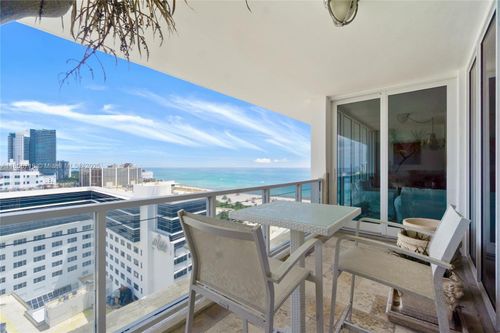 ph8-100 Lincoln Rd, Miami Beach, FL, 33139-2013 | Card Image