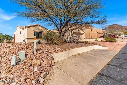 6039 W Ten Star Drive, Tucson, AZ, 85713 | Card Image