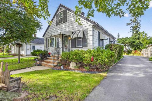 824 W Hawes Avenue, APPLETON, WI, 54914 | Card Image