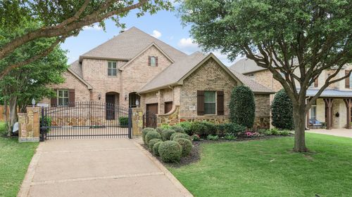 841 Sword Bridge Dr, Lewisville, TX, 75056-5538 | Card Image