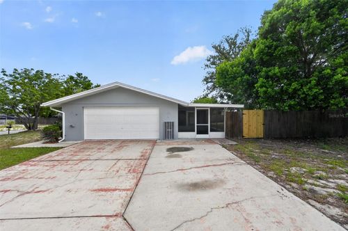 7925 Canna Dr, PORT RICHEY, FL, 34668-2964 | Card Image