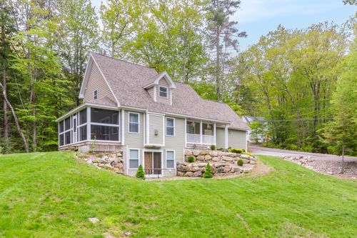 93 White Birch Dr, Gilford, NH, 03249-7473 | Card Image