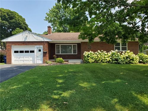 116 Copleigh Dr, Syracuse, NY, 13209-2217 | Card Image