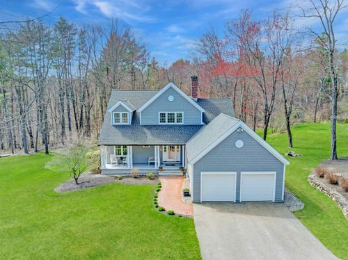 95 Highland Rd, South Hampton, NH, 03827-3609 | Card Image