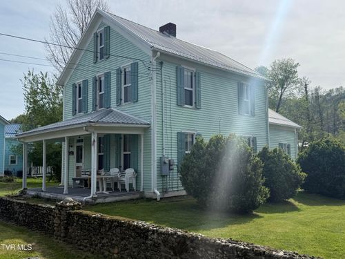 212 Main St, Roan Mountain, TN, 37687-3010 | Card Image