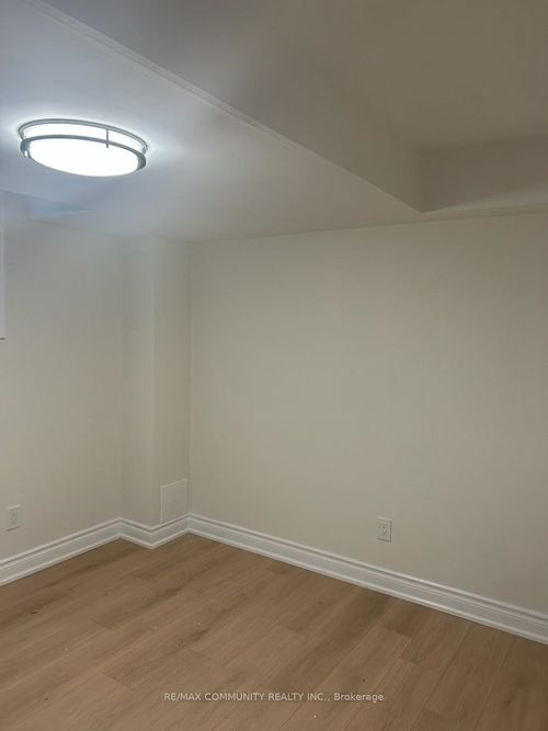 31 Keith-Wright Cres, Ajax, ON, L1Z0R1 | Card Image