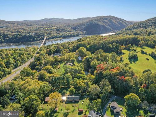 623 Docs Ln, KNOXVILLE, MD, 21758-1360 | Card Image