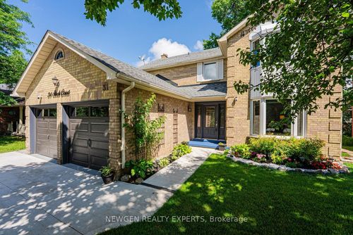 31 Stock Crt, Cambridge, ON, N3C3R4 | Card Image