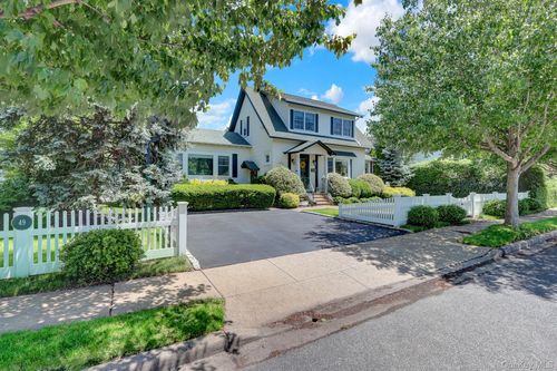 49 Mccord Avenue, Hempstead, NY, 11566 | Card Image