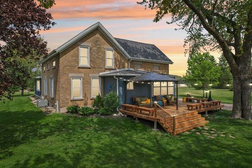 5562 County Road A, LAKE MILLS, WI, 53551-9538 | Card Image