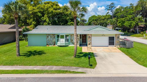 2916 Foxcroft Ln, SOUTH DAYTONA, FL, 32119-3257 | Card Image
