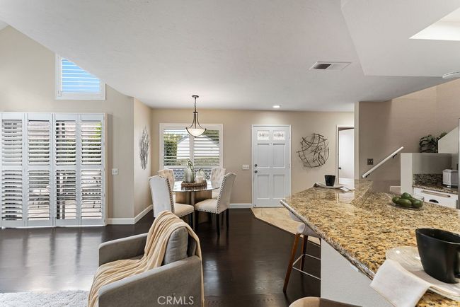 77 Fallingstar, Condo with 2 bedrooms, 3 bathrooms and 1 parking in Irvine CA | Image 11