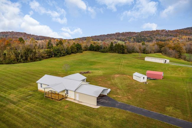 2337 Cane Creek Cummingsville Rd, House other with 3 bedrooms, 2 bathrooms and 2 parking in Spencer TN | Image 6