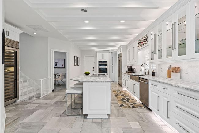 2819 Safe Harbor Dr, House other with 4 bedrooms, 5 bathrooms and null parking in Tampa FL | Image 19