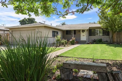 332 Jean Ave, Stockton, CA, 95207-2715 | Card Image