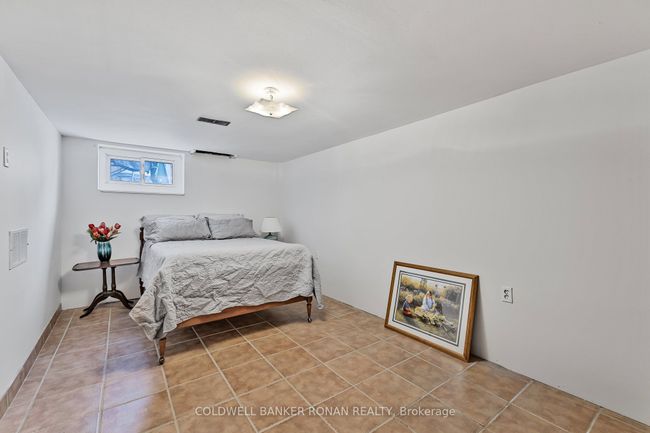 2 Lionel Stone Ave E, House other with 3 bedrooms, 2 bathrooms and 3 parking in Tottenham ON | Image 20